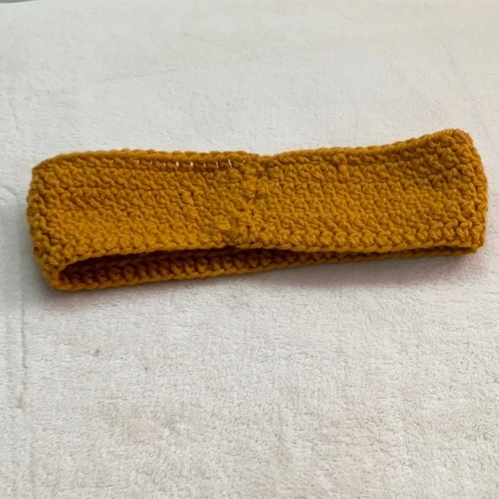 HEADBAND